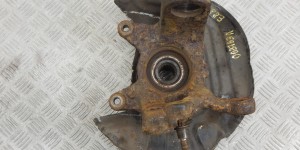 Ступица передняя левая BMW X3-series (E83) 31 21 3 412 019