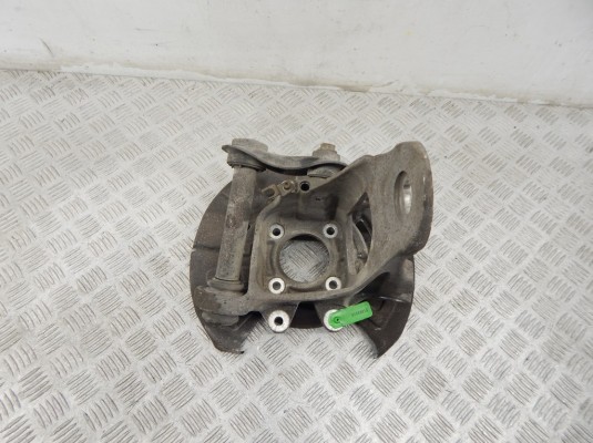 Ступица задняя правая BMW X5-series (E70) 33 32 6 879 102 Ступица задняя правая BMW X5-series (E70) 33 32 6 879 102