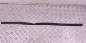 Молдинг двери передней правой BMW 5-series (E39) 51 13 8 184 478 Молдинг двери передней правой BMW 5-series (E39) 51 13 8 184 478