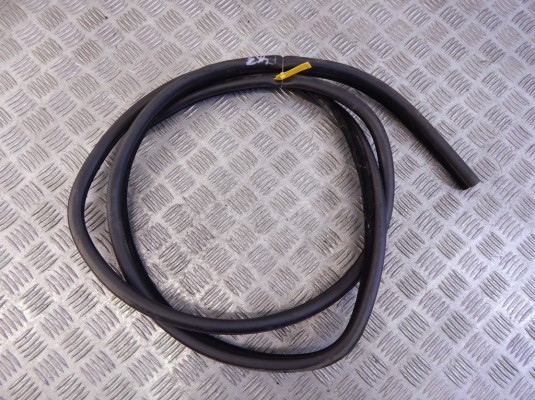 Уплотнитель BMW 3-series (E46) 51 72 8 194 684