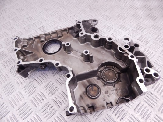 Крышка двигателя передняя BMW 5-series (E60/61) 11 14 7 786 751