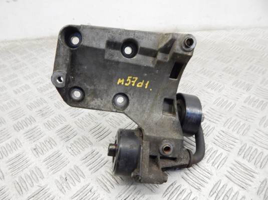 Кронштейн компрессора кондиционера BMW X5-series (E53) 64 55 7 786 194
