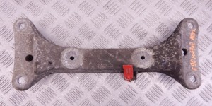 Кронштейн КПП BMW 3-series (E90/91/92) 22 31 6 760 301