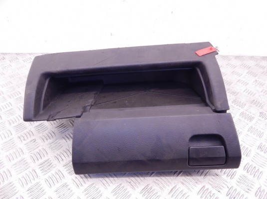 Бардачок BMW 3-series (E36) 51 16 8 146 461