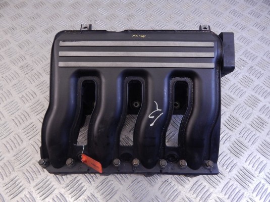 Коллектор впускной BMW 3-series (E46) 11 61 2 246 942