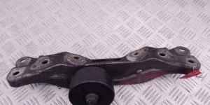 Кронштейн КПП BMW 5-series (E39) 22 32 1 092 477