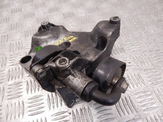 Кронштейн компрессора кондиционера BMW 3-series (E46) 64 55 7 787 319