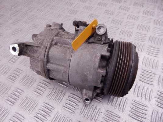 Компрессор кондиционера BMW 3-series (E46) 64 52 6 908 660 Компрессор кондиционера BMW 3-series (E46) 64 52 6 908 660