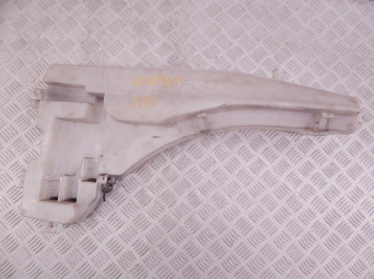 Бачок омывателя BMW X5-series (E70) 61 67 7 161 476