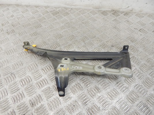 Кронштейн крепления крыла переднего правого BMW X1-series (F48) 7329448 Кронштейн крепления крыла переднего правого BMW X1-series (F48) 7329448