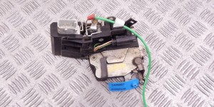 Замок двери передней правой BMW 5-series (E39) 51 21 8 235 104