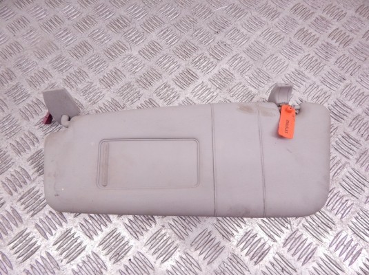 Козырек солнцезащитный BMW 5-series (E60/61) 51 16 7 066 649