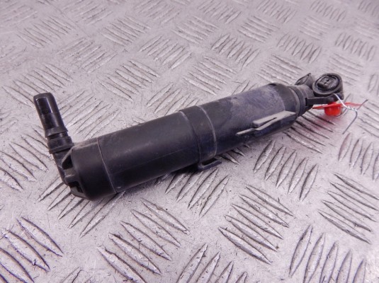 Форсунка омывателя фар BMW X1-series (E84) 61 67 2 990 155 Форсунка омывателя фар BMW X1-series (E84) 61 67 2 990 155