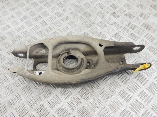 Рычаг задний правый BMW 1-series (E87) 33 32 6 772 899