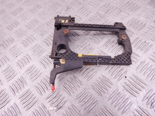 Скелет ручки наружной передней правой BMW 5-series (E39) 51 21 8 245 354