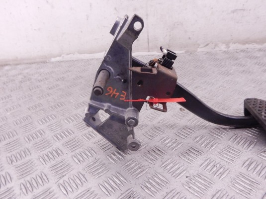 Узел педальный (блок педалей) BMW 3-series (E46) 35 11 2 229 128