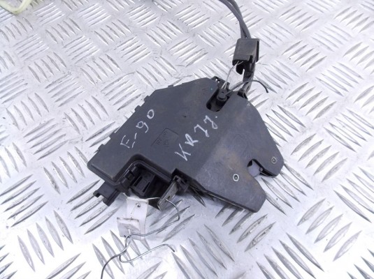 Замок багажника BMW 1-series (E87) 51 24 8 196 401