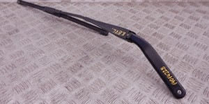 Щеткодержатель (поводок стеклоочистителя, дворник) BMW 1-series (E87) 61 61 7 160 009