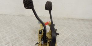 Узел педальный (блок педалей) BMW 5-series (E60/61) 6759944