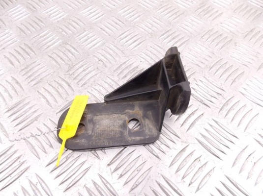 Кронштейн крепления бампера переднего BMW 3-series (E36) 51 11 8 122 578