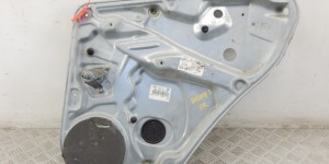 Стеклоподъемник задний правый VOLKSWAGEN PASSAT 5+ (2000-2005) 3b9839752ba Стеклоподъемник задний правый VOLKSWAGEN PASSAT 5+ (2000-2005) 3b9839752ba