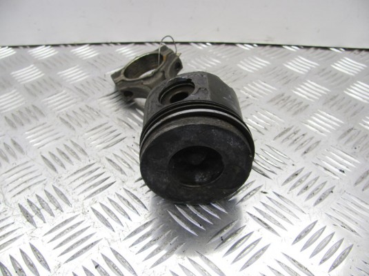 Поршень BMW X5-series (E53) 11 25 7 786 453