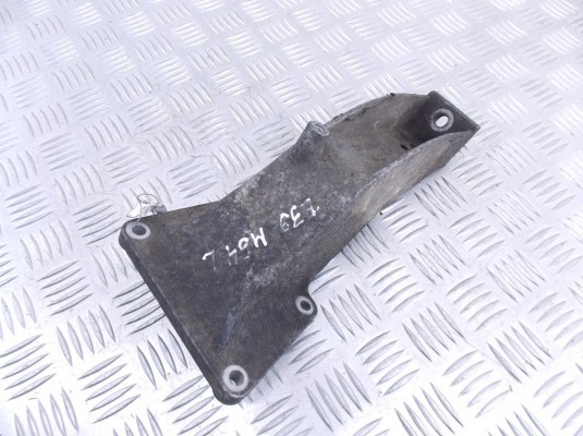 Кронштейн двигателя BMW 5-series (E39) 22 11 1 092 973