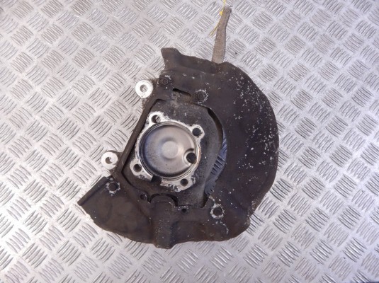Ступица передняя правая BMW 5-series (E60/61) 31 21 6 760 954