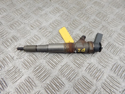 Форсунка BMW 5-series (E60/61) 13 53 7 794 652 Форсунка BMW 5-series (E60/61) 13 53 7 794 652