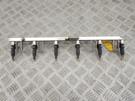 Форсунка BMW X5-series (E70) 13 53 7 531 634