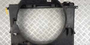 Диффузор вентилятора BMW 5-series (E39) 17 11 1 705 580 Диффузор вентилятора BMW 5-series (E39) 17 11 1 705 580