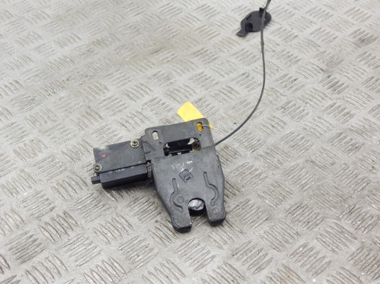 Замок багажника BMW 5-series (E39) 51 24 8 168 892