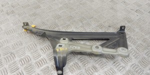 Кронштейн крепления крыла переднего правого BMW X1-series (F48) 7329448