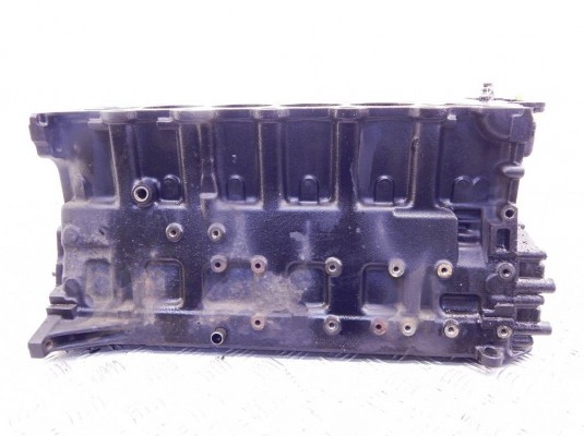Блок цилиндров BMW X5-series (E53) 11 11 2 248 972