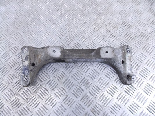 Кронштейн КПП BMW 3-series (E46) 22 31 1 094 684