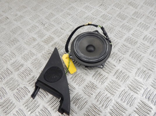 Динамик двери передней левой BMW 6-series (E63/E64) 65 13 9 143 147 Динамик двери передней левой BMW 6-series (E63/E64) 65 13 9 143 147