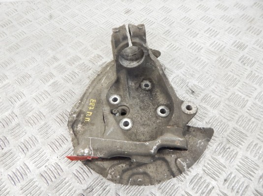 Ступица передняя правая BMW 1-series (E87) 31 21 6 764 444 Ступица передняя правая BMW 1-series (E87) 31 21 6 764 444