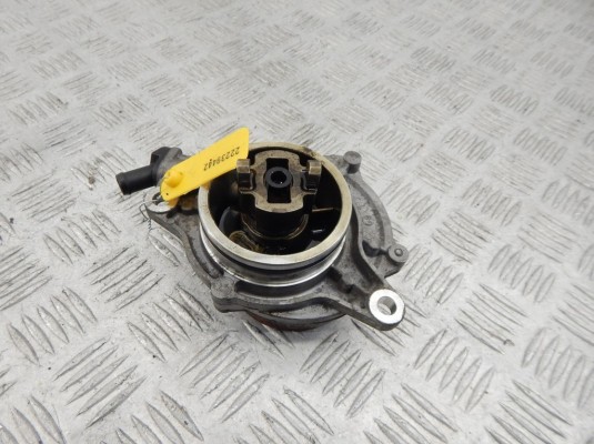 Насос вакуумный BMW X6-series (E71) 11 66 7 791 232 Насос вакуумный BMW X6-series (E71) 11 66 7 791 232