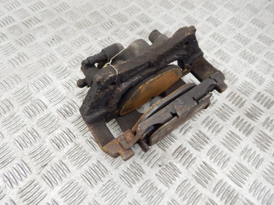 Суппорт передний правый BMW X5-series (E70) 34 11 6 776 786