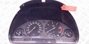 Щиток приборов (приборная панель) BMW 5-series (E39) 62 11 6 906 122
