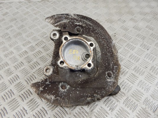 Ступица передняя правая BMW 1-series (E87) 31 21 6 764 444 Ступица передняя правая BMW 1-series (E87) 31 21 6 764 444