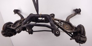 Балка подвески задняя BMW X3-series (E83) 33 30 3 452 188