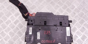 Блок предохранителей BMW X3-series (E83) 61 13 8 364 542