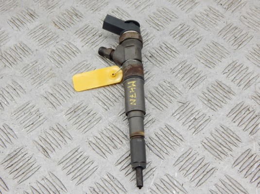 Форсунка BMW 3-series (E46) 13 53 7 789 661