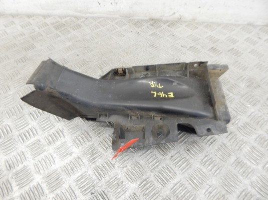 Воздуховод тормозной левый BMW 3-series (E46) 51 71 8 197 927 Воздуховод тормозной левый BMW 3-series (E46) 51 71 8 197 927