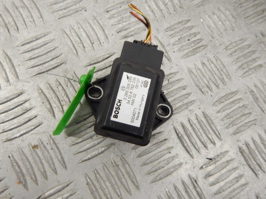 Датчик удара BMW X5-series (E53) 32 43 6 762 235