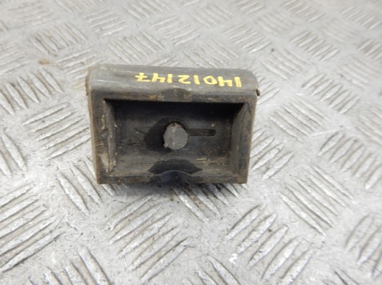 Опора под домкрат (поддомкратная подушка) BMW 3-series (E46) 51 71 8 268 885