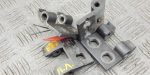 Петля двери BMW 1-series (E87) Петля двери BMW 1-series (E87)