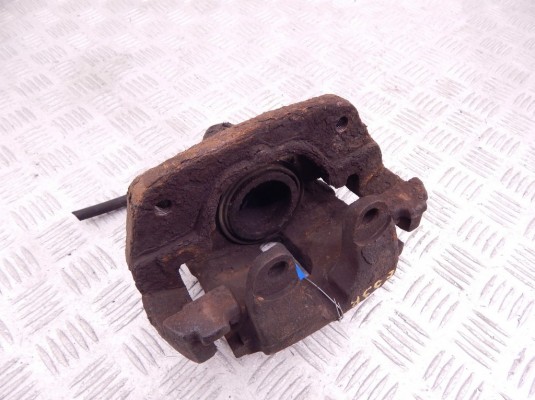 Суппорт передний правый BMW X5-series (E53) 34 11 6 773 132
