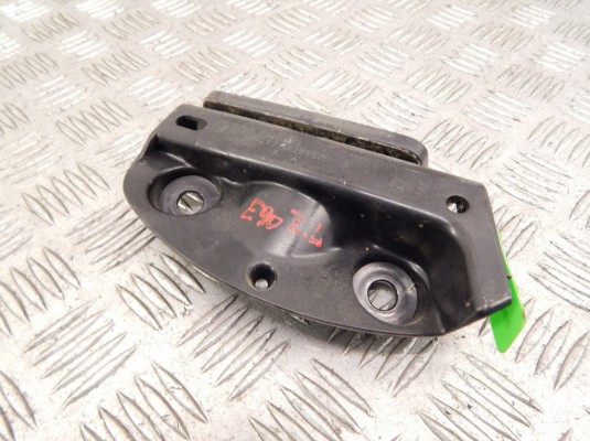 Кронштейн крепления бампера заднего BMW 3-series (E90/91/92) 51 12 7 118 193
